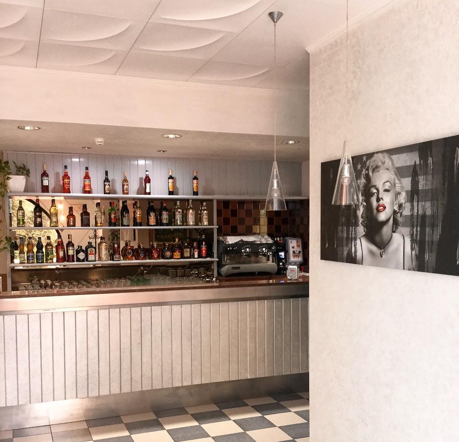 Hotel Oceano Πεσκιέρα ντελ Γκάρντα Εξωτερικό φωτογραφία