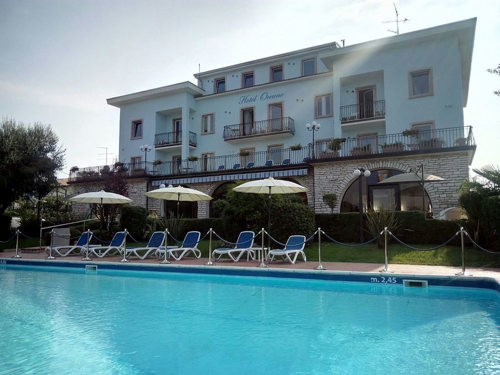 Hotel Oceano Πεσκιέρα ντελ Γκάρντα Εξωτερικό φωτογραφία