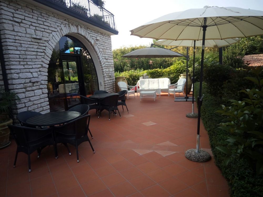 Hotel Oceano Πεσκιέρα ντελ Γκάρντα Εξωτερικό φωτογραφία