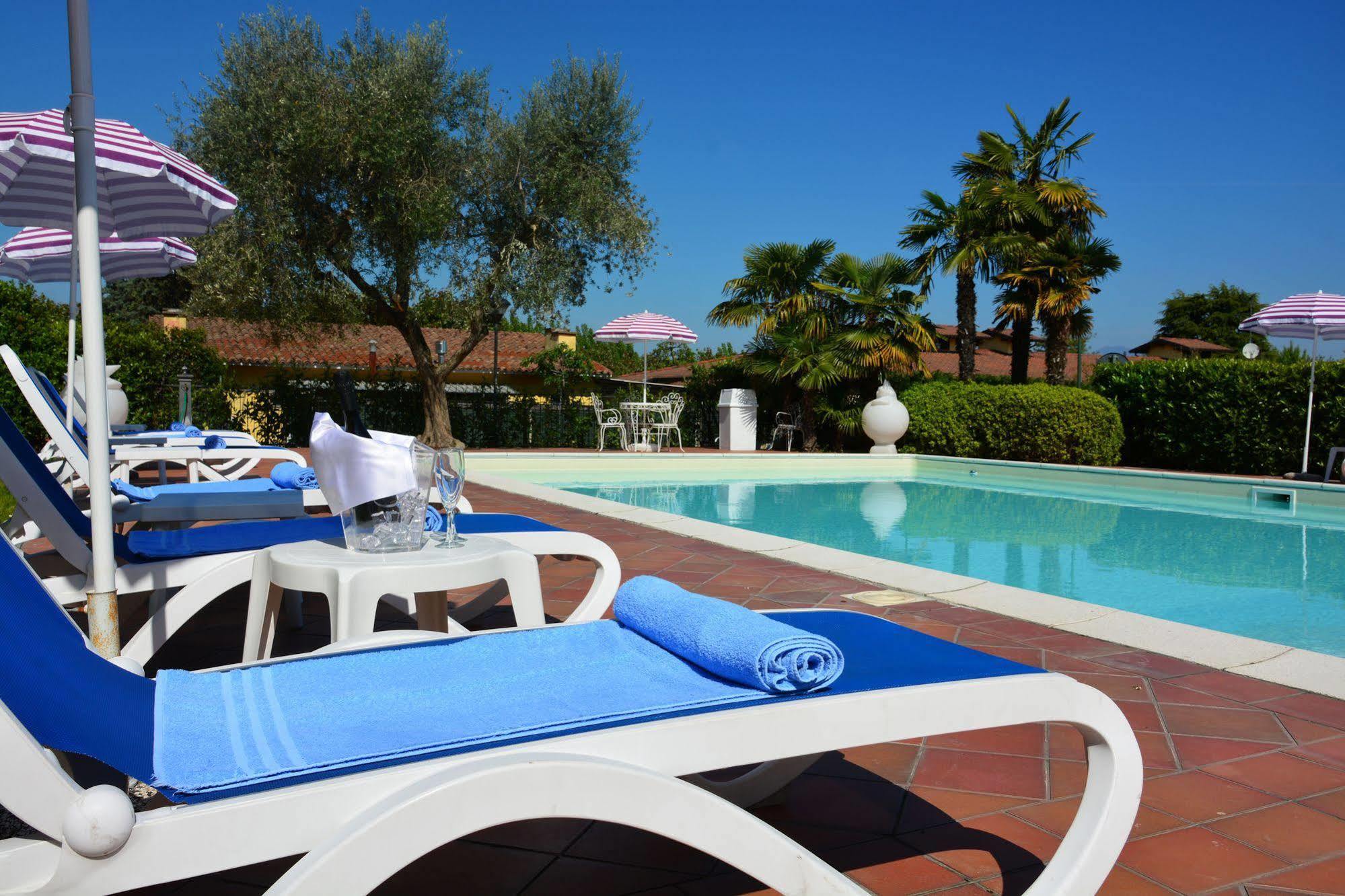 Hotel Oceano Πεσκιέρα ντελ Γκάρντα Εξωτερικό φωτογραφία