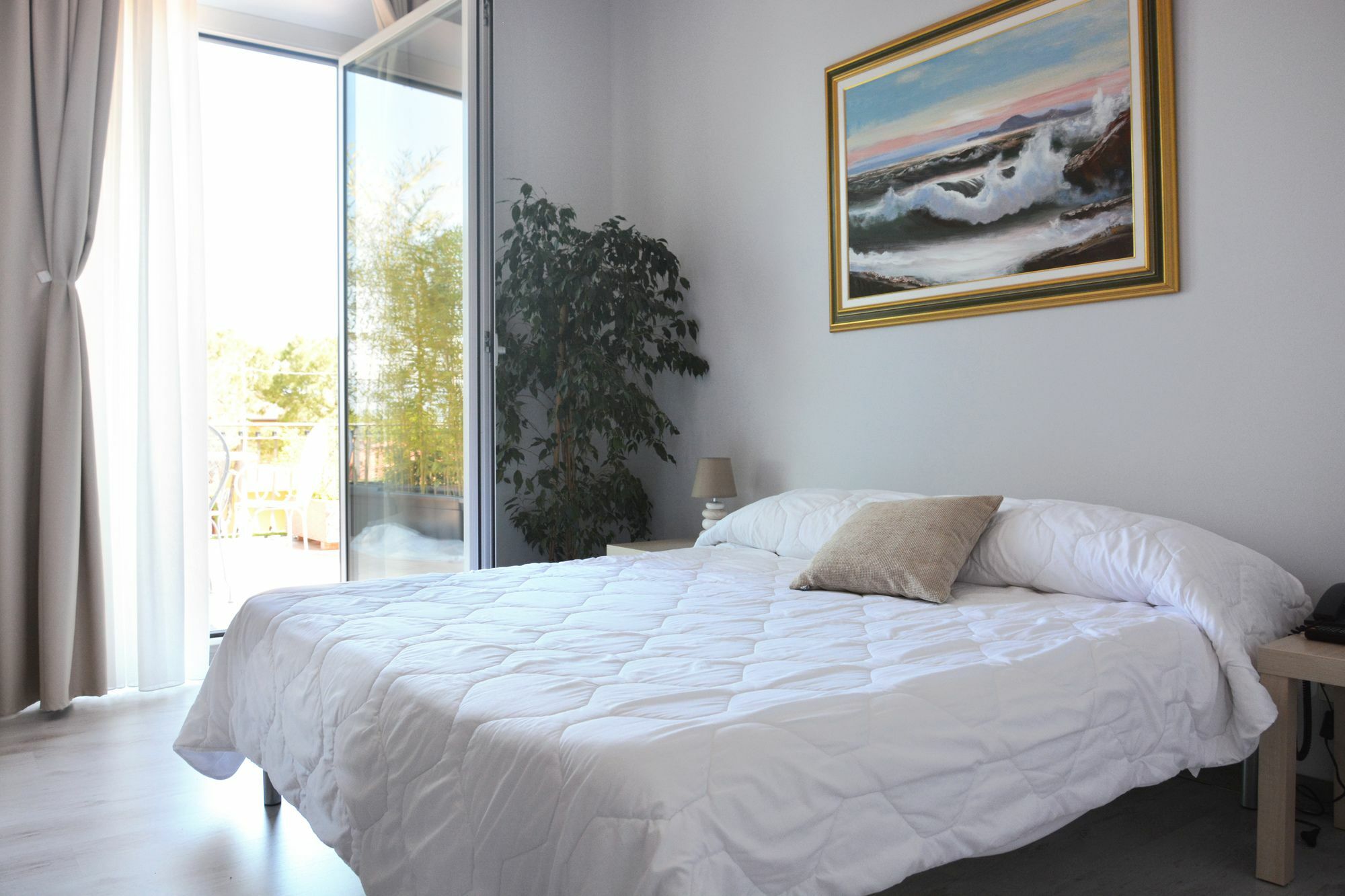 Hotel Oceano Πεσκιέρα ντελ Γκάρντα Εξωτερικό φωτογραφία